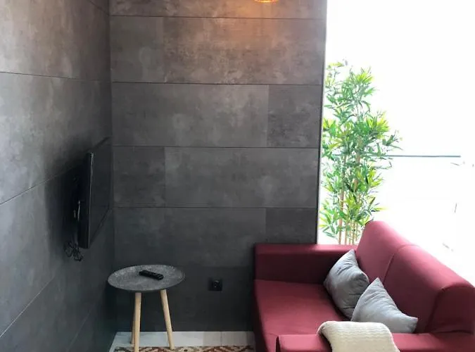 Sete Rios, Near Zoo Lisboa/ Free Wifi Lisboa
